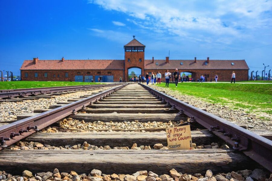 Krakow: Guided Auschwitz Birkenau Tour - How the Krakow trip runs from Straszewskiego 14