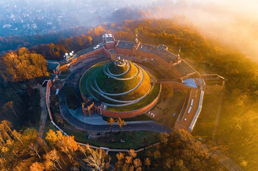 Krakow: Kościuszko Mound Ticket – History & Views! - Timing your visit: views depend on weather, and Mondays can be tricky