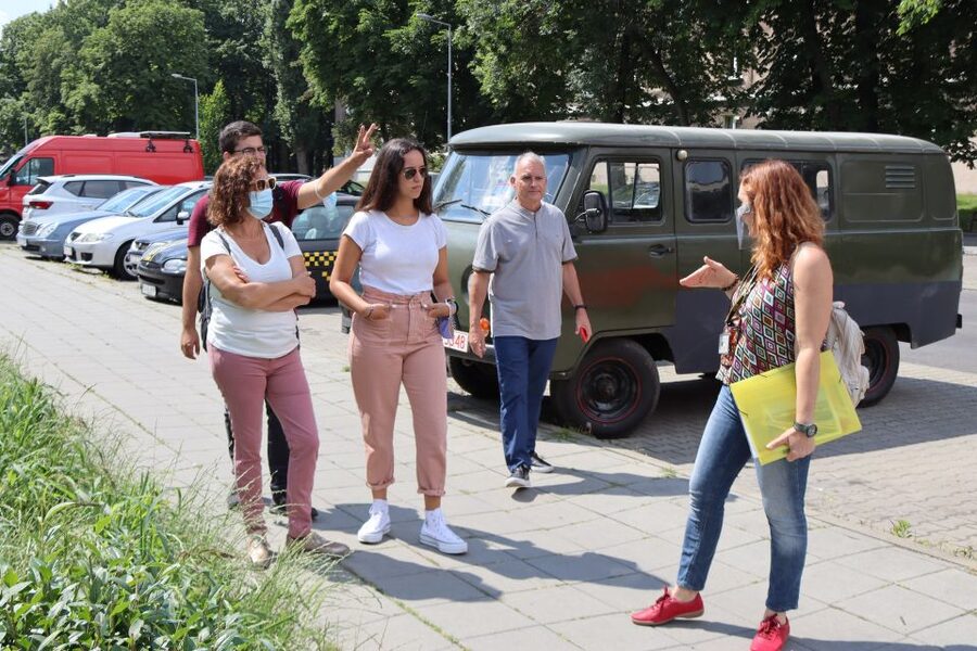 Krakow: Nowa Huta Guided Tour in Vintage Car - Our Lady Queen of Poland Church: the human scale inside big plans