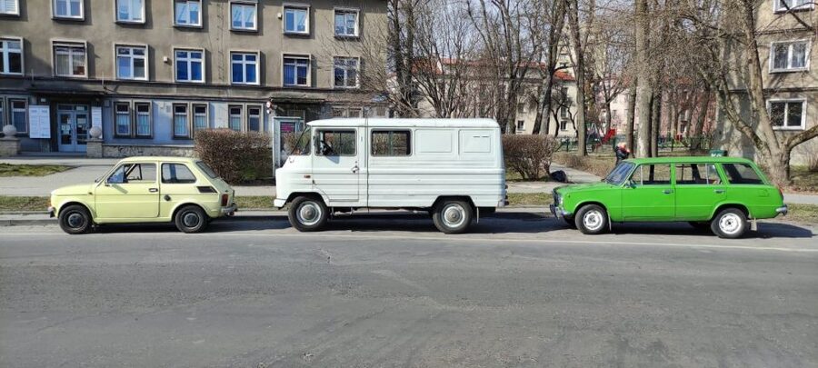 Krakow: Nowa Huta Guided Tour in Vintage Car - Pickup, drop-off, and how to plan your day