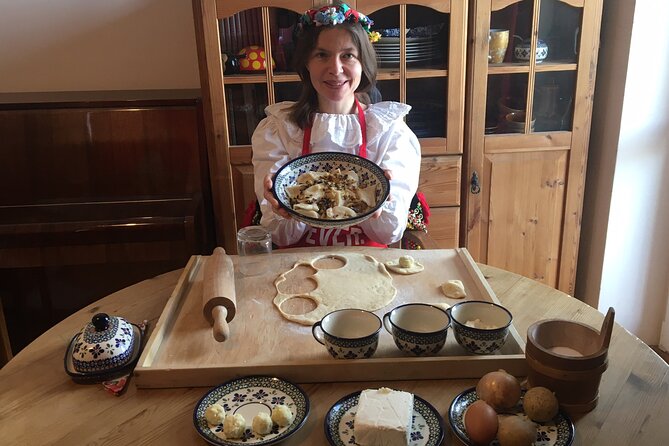 Krakow Pierogi Cooking Class with Market Visit & Home-Cooked Meal - From Market Ingredients to Dinner: How the Class Usually Flows