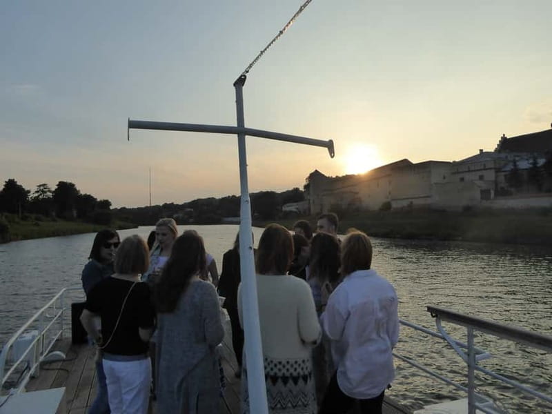 Krakow: Private Evening Boat Tour - Bridges in the Jewish district, plus that “lights everywhere” effect