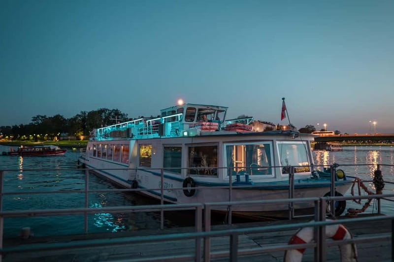Krakow: Private Evening Boat Tour - Audio guide vs your own music, and how to keep the vibe right