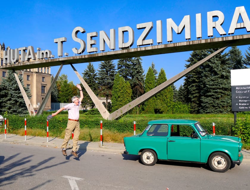 Krakow: Private Nowa Huta Adventure Tour in Communist Cars - Welcome refreshments and the 2.5-hour option upgrade