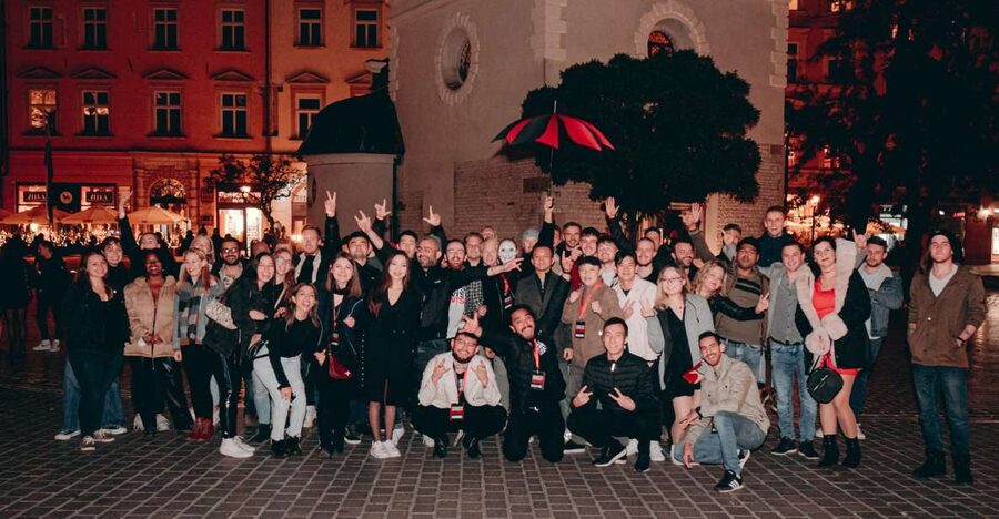 Krakow: Pub Crawl with 1 Hour of Unlimited Alcoholic Drinks - VIP club entry at multiple venues, with welcome shots at each stop