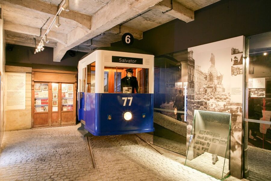 Krakow: Schindler's Factory Guided Tour with Entry Ticket - The guided flow: from Nazi occupation to 1945