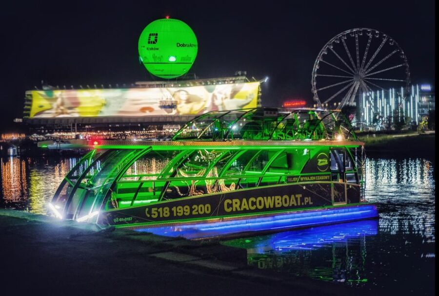 Krakow: Sightseeing Cruise on Vistula River with Audio Guide - Key points to know before you go