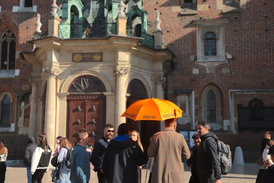 Krakow: The Old Town Walking Tour - Logistics you should plan for, without turning it into a hassle