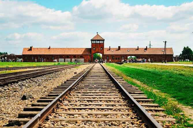 Krakow to Auschwitz-Birkenau Live Guided Tour & Hotel Pick-up - Timing, breaks, and the real pace (including the moments that can feel rushed)