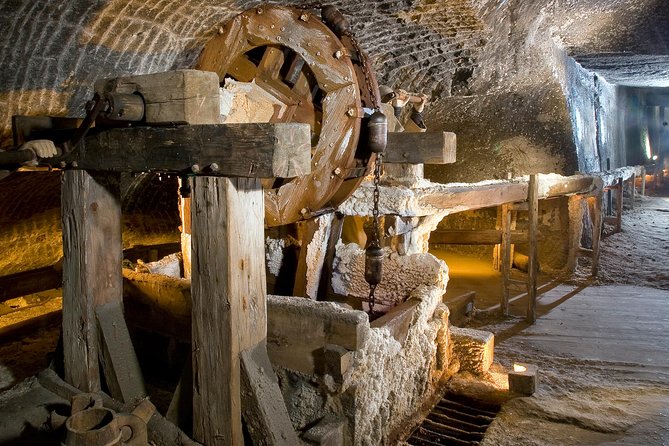 Krakow to Wieliczka: Salt Mine Guided Tour with Ticket & Transfer - Wieliczka Salt Mine in plain terms: why it works as a Krakow day