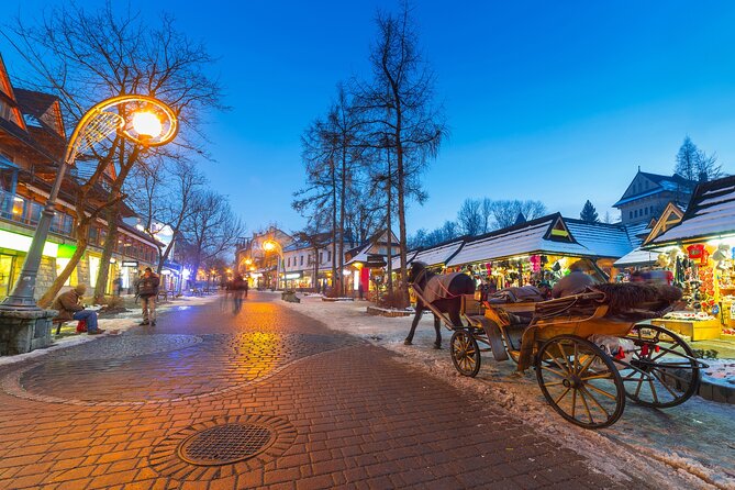 Krakow to Zakopane: Funicular, Tasting and Thermal Baths Day Trip - Witów bacówka tasting: oscypek and vodka, the local way