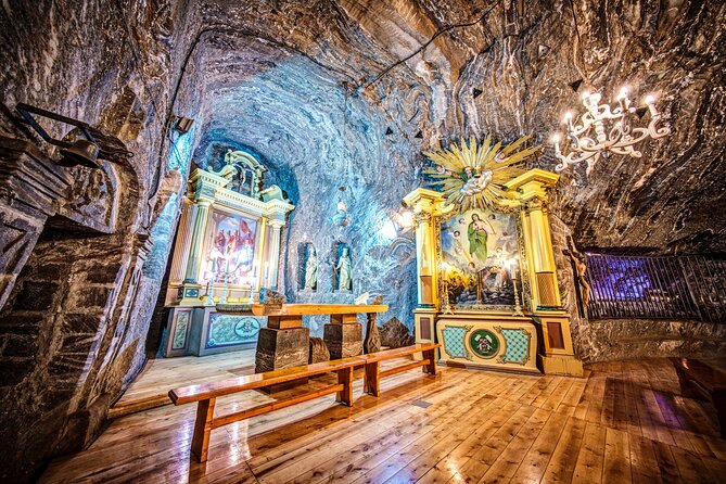 Krakow: UNESCO Bochnia Salt Mine Tour & Boat Expedition - Krakow hotel pickup and the 40 km ride to Bochnia