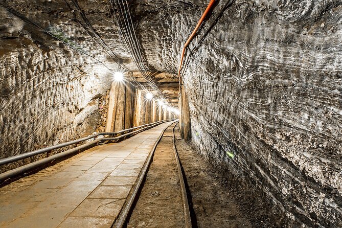 Krakow: UNESCO Bochnia Salt Mine Tour & Boat Expedition - Group size, English audio, and how to get the best experience