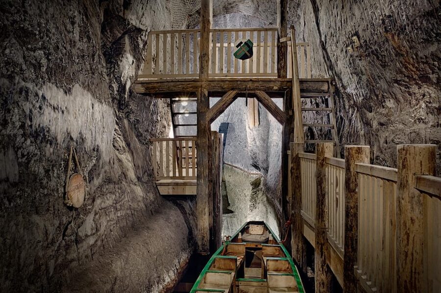 Krakow: UNESCO Underground Boat Expedition & Salt Mine Tour - Why Bochnia feels more like an adventure than a normal mine visit