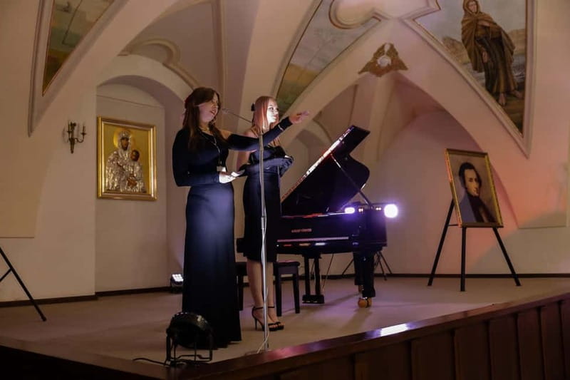 Kraków: VIP Candlelight Concert The Music of Fryderyk Chopin - The Venue: Where Candlelight and Acoustics Do the Work