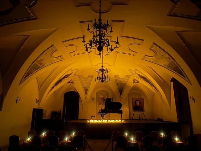 Kraków: VIP Candlelight Concert The Music of Fryderyk Chopin - What It’s Like When the Pianist Is the Main Character