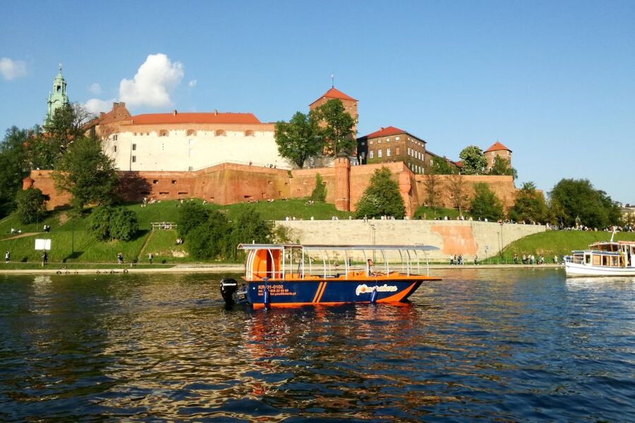 Krakow: Vistula River Cruise with Historical Views - Norbertine Monastery Views, Plus Kościuszko Mound and Schloss Wartenberg