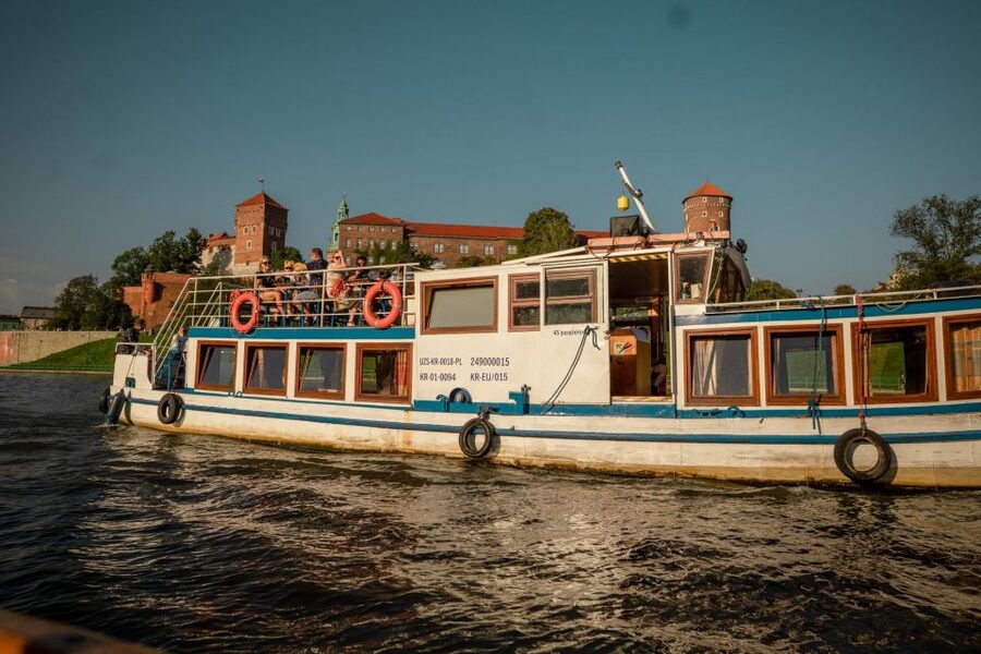 Krakow: Vistula River Panoramic Boat Tour ️ - How the Timing and Frequency Helps Your Day