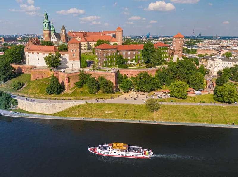 Krakow: Vistula River Sightseeing Cruise with Audio Guide - Where to Meet at Przystan Wawel Resto Bar and What to Expect