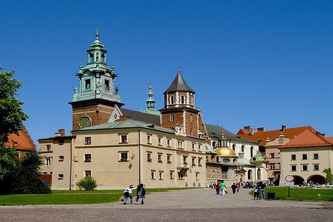 Krakow: Wawel Castle & Cathedral Guided Tour - Should you book it