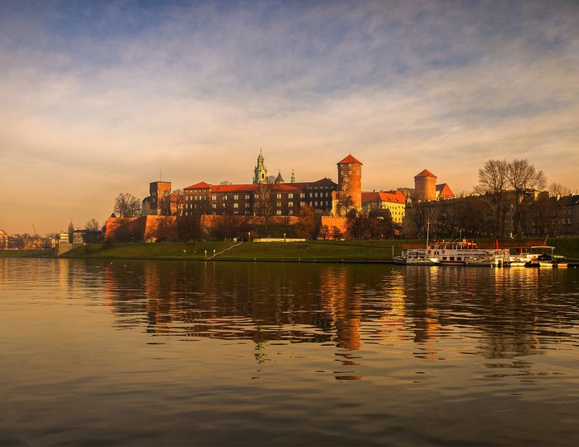 Krakow: Wawel Castle Guided Tour with Entry Tickets - The Wawel exhibition: archaeology objects plus scale models