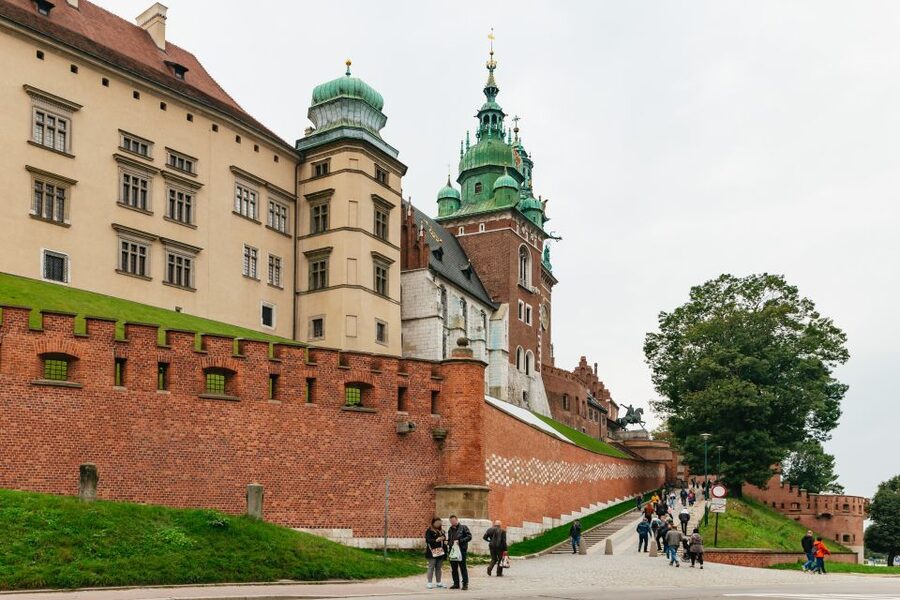 Krakow: Wawel Royal Hill with Optional Castle and Cathedral - Key things to know before you go