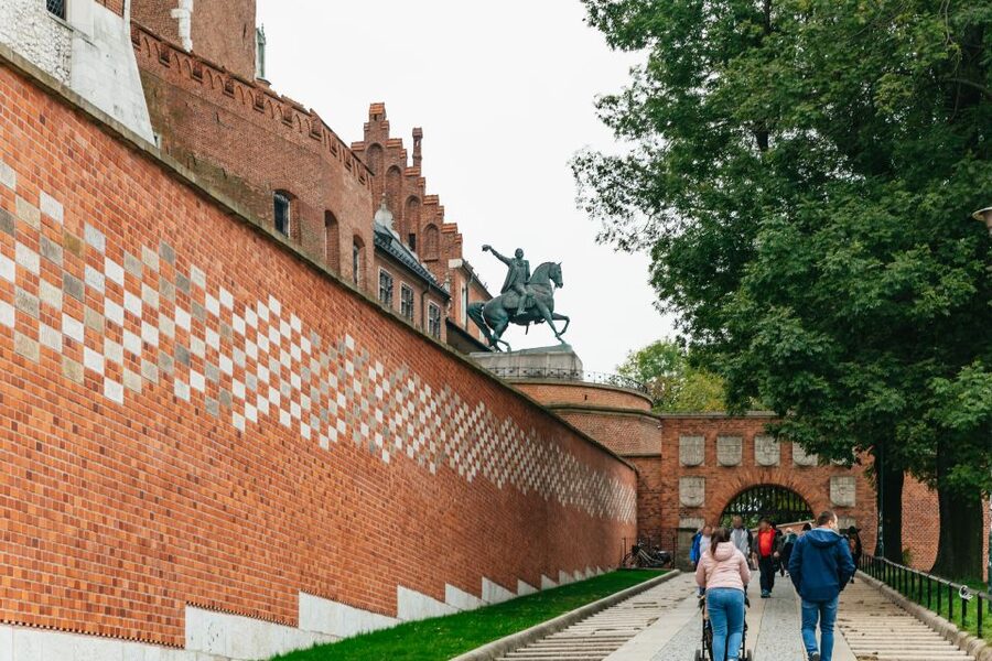 Krakow: Wawel Royal Hill with Optional Castle and Cathedral - Ending by Wawel Cathedral: What You Can Expect and What to Plan Next