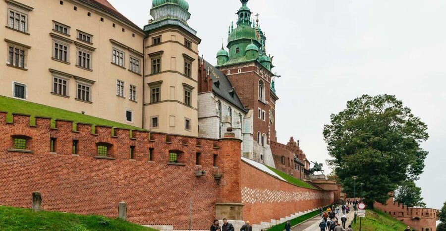 Krakow: Wawel Royal Hill with Optional Castle and Cathedral - Price and Time: What You’re Really Buying for About $19