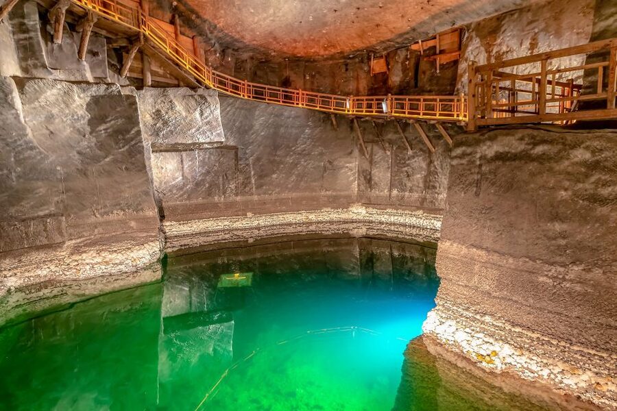 Kraków: Wieliczka Salt Mine Guided Tour with Hotel Pickup - Pricing and value: is $37 a good deal for Krakow hotel pickup?