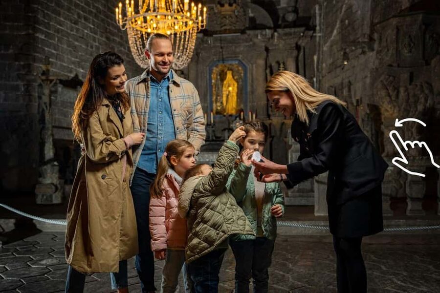 Krakow: Wieliczka Salt Mine Guided Tour with Hotel Transfer - Salt Chapels and Crystal Salt Chandeliers: The Mine’s Creative Side