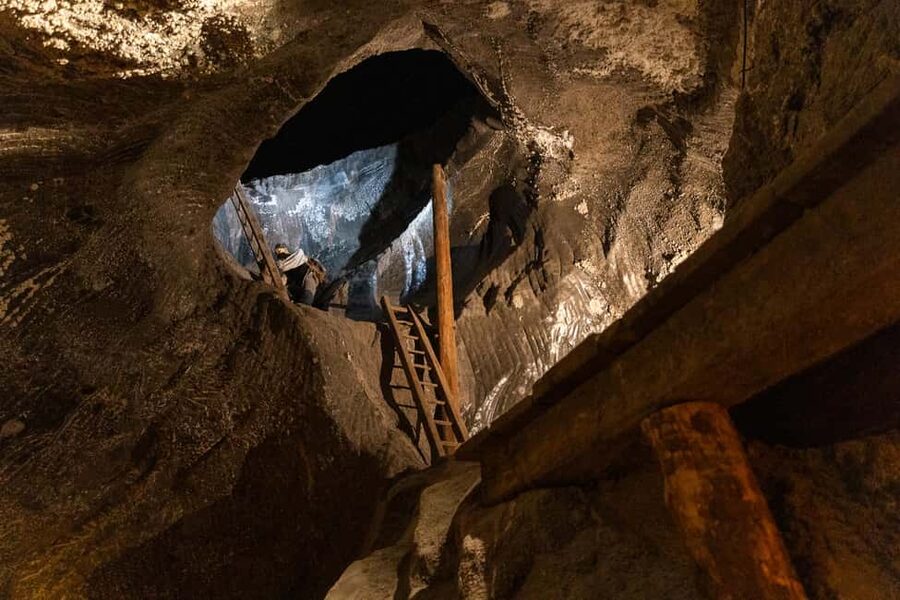 Krakow: Wieliczka Salt Mine Guided Tour with Transport - Price and value: is a guided, transported trip worth about $55?