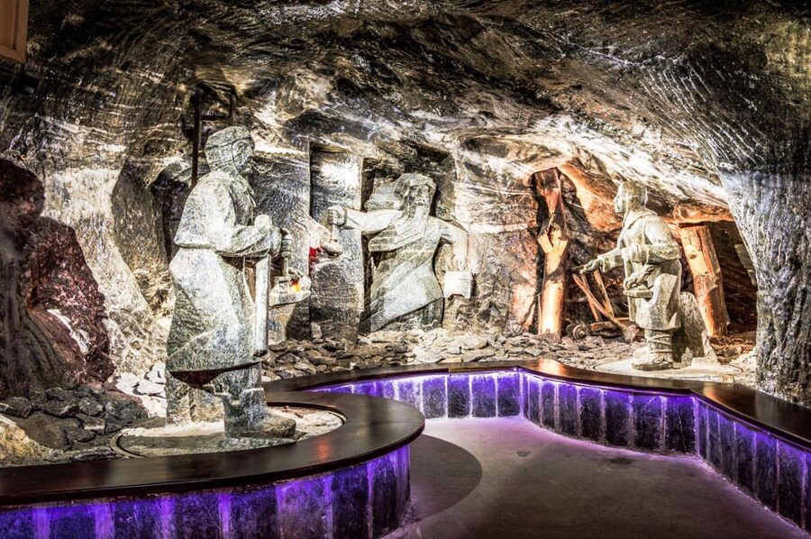 Krakow: Wieliczka Salt Mine Skip-the-Line Live Guided Tour - Why the Wieliczka Salt Mine Feels Like a Subterranean City