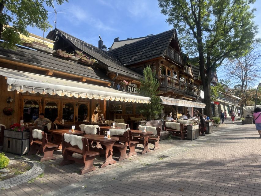 Krakow: Zakopane and Chochołowskie Bath Full Day Trip - From Krakow to the Tatras, what makes this day work