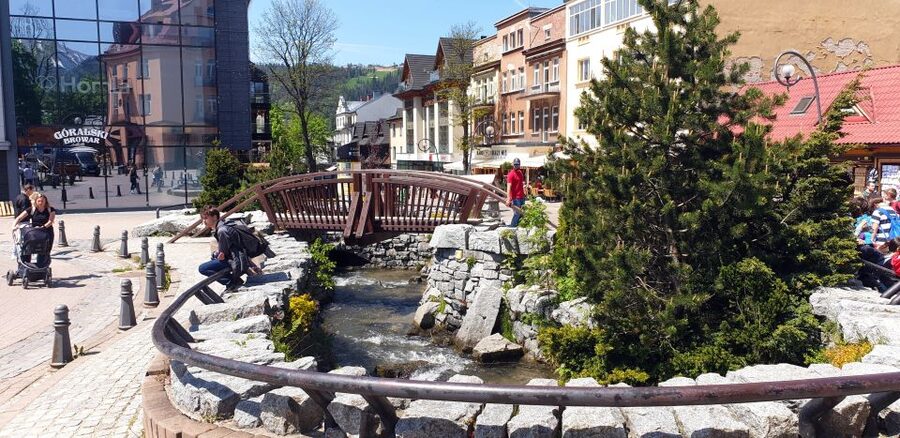 Krakow: Zakopane, Funicular, Cheese, and Highland Day Trip - Price and Value: Is $22 Worth It?