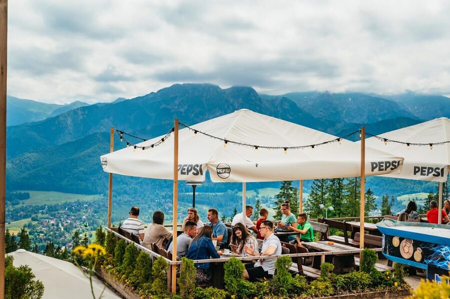 Krakow: Zakopane Tour with Thermal Baths, Cable Car & Pickup - Zakopane and Krupówki Street: free time where you control the pace
