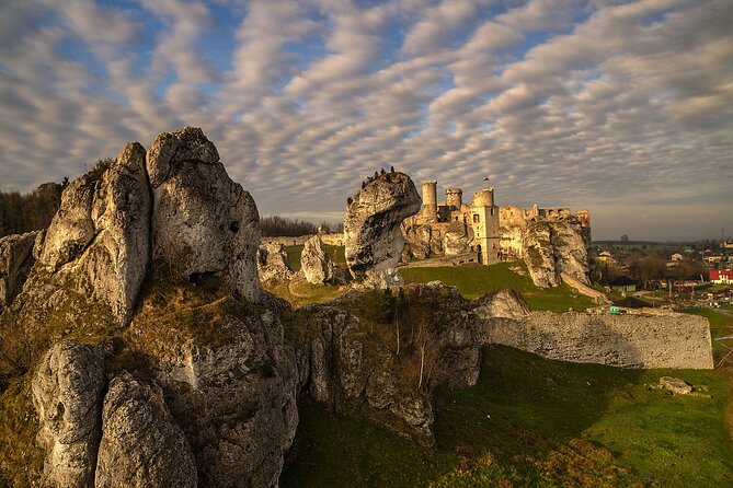 Ojców National Park and Ogrodzieniec Castle Tour from Krakow - Key Highlights at a Glance