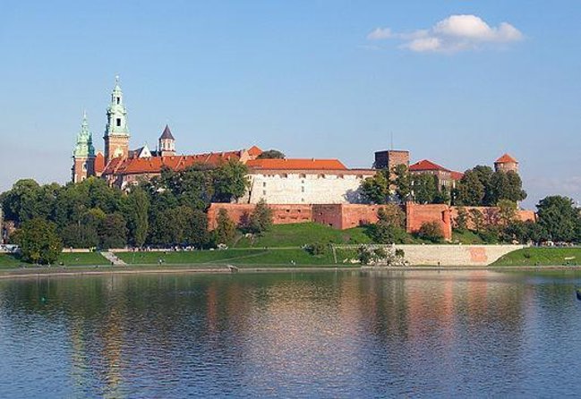 Old Town Krakow & Wawel Castle Walking Tour - Key Highlights at a Glance