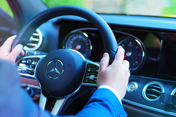 Private One-Way Transfer from Kraków to Katowice Airport - Key points to know before you go