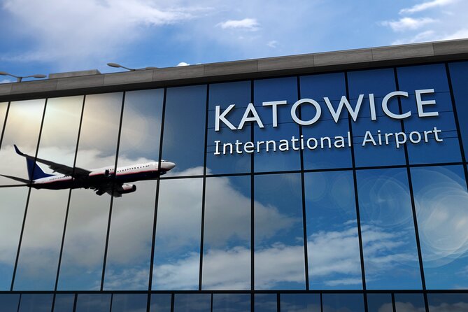Private One-Way Transfer from Kraków to Katowice Airport - Arriving at Katowice Airport departure hall, and why the drop-off point matters