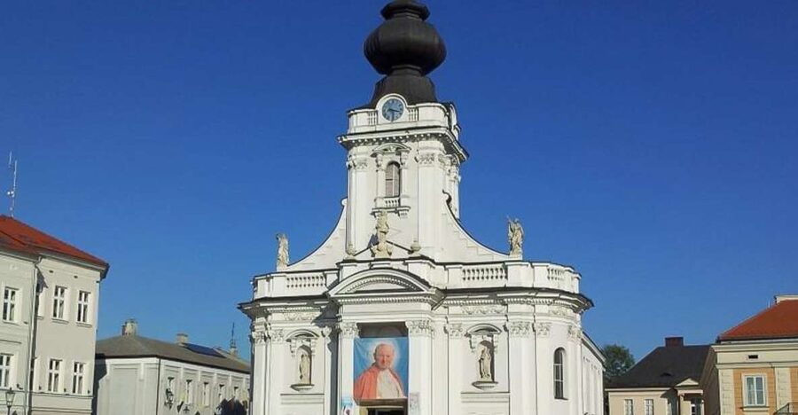 Wadowice, Kalwaria and Lagiewniki: John Paul II Tour - Wadowice Morning: The John Paul II Family Home and Museum