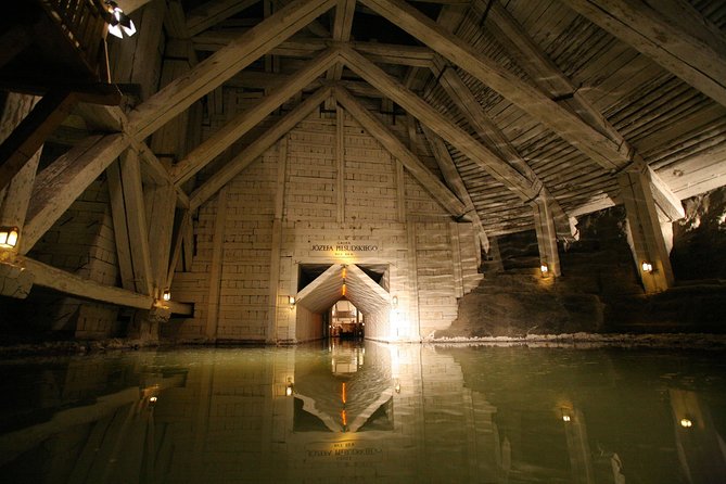 Wieliczka Salt Mine Guided Tour from Krakow with pick-up from Selected Hotels - What You’ll Learn From a Live Guide, Not Just Signboards