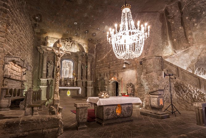 Wieliczka Salt Mine Guided Tour with pickup - Pickup in Krakow: timing quirks to plan around