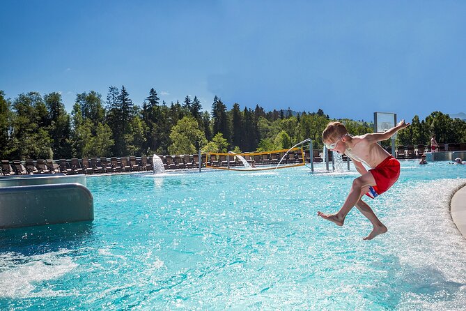 Zakopane Tatra Mountain & Thermal Baths from Krakow - Zakopane and Krupówki Street: free time with purpose